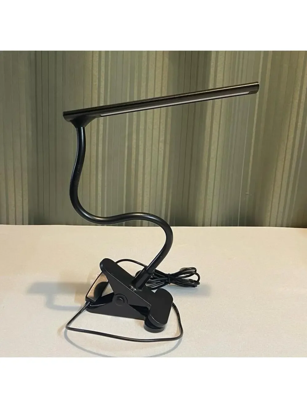 Black LED Lamp Clip-On Art Light for Artists